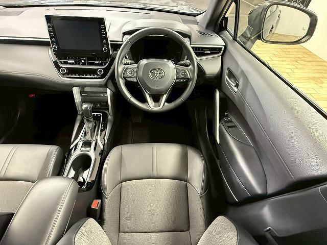 カローラクロス ハイブリッド Z パノラマルーフ/レーダクルーズコントロール/セーフティーセンス/純正ディスプレイオーディオ/バックカメラ/シートヒーター/ブラインドスポットモニター/オートマチックハイビーム/電動リヤゲート/LED(36枚目)