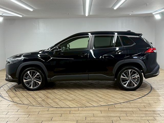 カローラクロス ハイブリッド Z パノラマルーフ/レーダクルーズコントロール/セーフティーセンス/純正ディスプレイオーディオ/バックカメラ/シートヒーター/ブラインドスポットモニター/オートマチックハイビーム/電動リヤゲート/LED(61枚目)