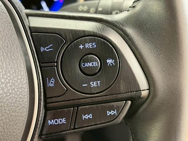 カローラクロス ハイブリッド Z 全周囲カメラ/ガラスルーフ/レーダークルーズコントロール/ブラインドスポットモニター/セーフティーセンス/電動リヤゲート/シートヒーター/パワーシート/ETC/LEDヘッドライト/純正ディスプレイ(7枚目)