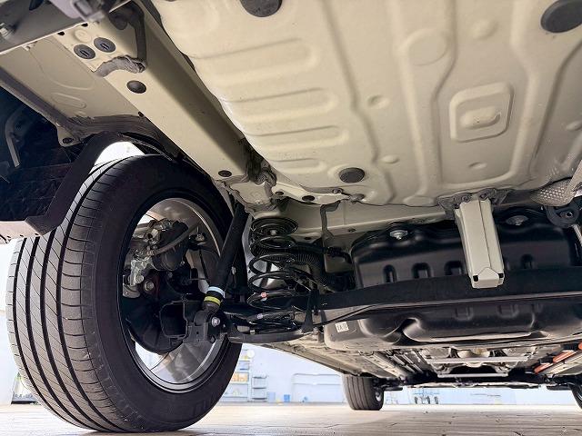 カローラクロス ハイブリッド Z 全周囲カメラ/ガラスルーフ/レーダークルーズコントロール/ブラインドスポットモニター/セーフティーセンス/電動リヤゲート/シートヒーター/パワーシート/ETC/LEDヘッドライト/純正ディスプレイ(35枚目)