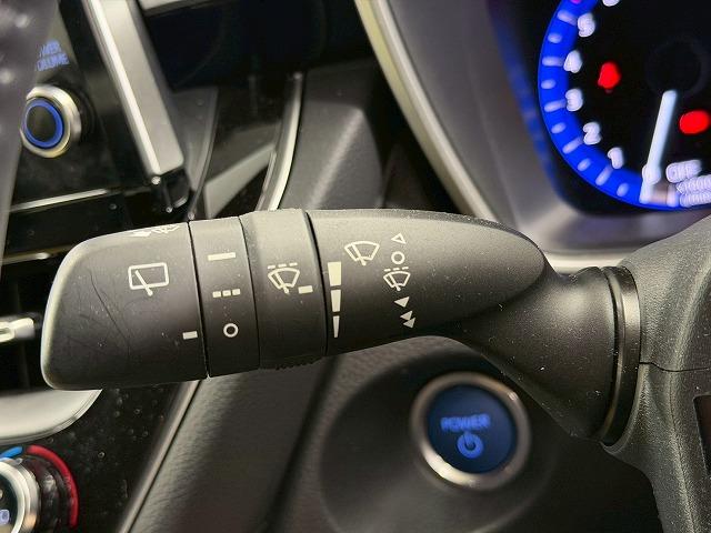 カローラクロス ハイブリッド Z 全周囲カメラ/ガラスルーフ/レーダークルーズコントロール/ブラインドスポットモニター/セーフティーセンス/電動リヤゲート/シートヒーター/パワーシート/ETC/LEDヘッドライト/純正ディスプレイ(40枚目)