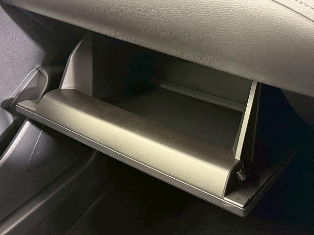 カローラクロス ハイブリッド Z 全周囲カメラ/ガラスルーフ/レーダークルーズコントロール/ブラインドスポットモニター/セーフティーセンス/電動リヤゲート/シートヒーター/パワーシート/ETC/LEDヘッドライト/純正ディスプレイ(45枚目)