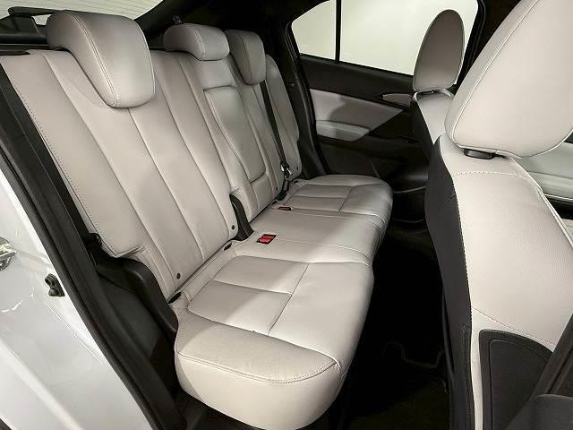 エクリプスクロスPHEV P アダプティブクルーズコントロール/純正ナビ/シートヒーター/ブラインドスポットモニター/全周囲カメラ/LEDヘッドライト/ステアリングヒーター/衝突軽減ブレーキ/ETC/フルセグ/レーンキープアシスト(6枚目)