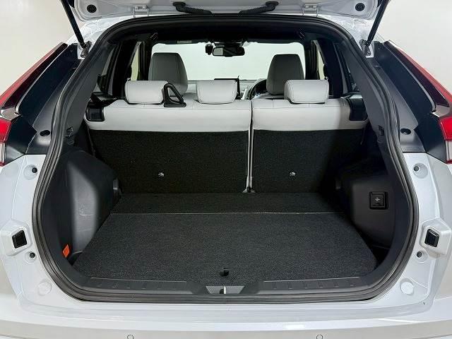 エクリプスクロスPHEV P アダプティブクルーズコントロール/純正ナビ/シートヒーター/ブラインドスポットモニター/全周囲カメラ/LEDヘッドライト/ステアリングヒーター/衝突軽減ブレーキ/ETC/フルセグ/レーンキープアシスト(13枚目)