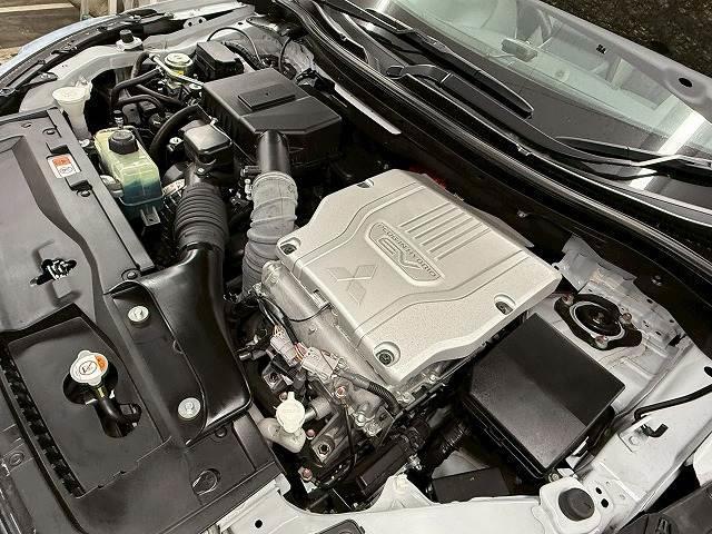 エクリプスクロスPHEV P アダプティブクルーズコントロール/純正ナビ/シートヒーター/ブラインドスポットモニター/全周囲カメラ/LEDヘッドライト/ステアリングヒーター/衝突軽減ブレーキ/ETC/フルセグ/レーンキープアシスト(18枚目)