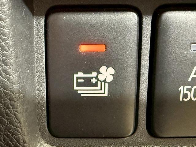 エクリプスクロスPHEV P アダプティブクルーズコントロール/純正ナビ/シートヒーター/ブラインドスポットモニター/全周囲カメラ/LEDヘッドライト/ステアリングヒーター/衝突軽減ブレーキ/ETC/フルセグ/レーンキープアシスト(45枚目)