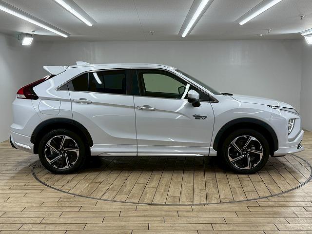 エクリプスクロスPHEV P アダプティブクルーズコントロール/純正ナビ/シートヒーター/ブラインドスポットモニター/全周囲カメラ/LEDヘッドライト/ステアリングヒーター/衝突軽減ブレーキ/ETC/フルセグ/レーンキープアシスト(66枚目)