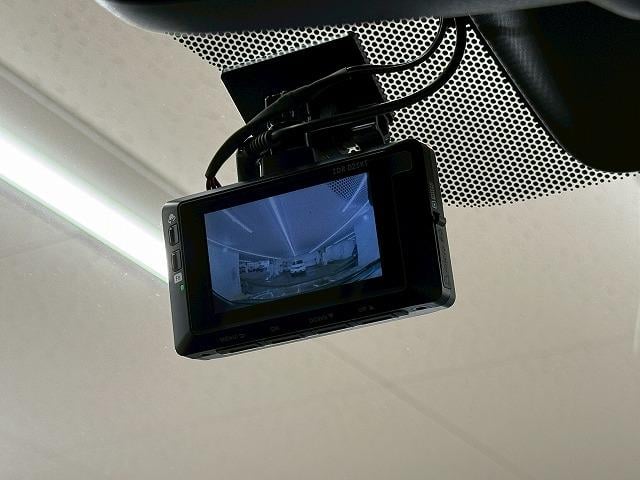 エクリプスクロスPHEV P 全周囲カメラ/レーダークルーズコントロール/ブラインドスポットモニター/パワーシート/シートヒーター/LEDヘッド/100V電源/パドルシフト/スマートキー/衝突軽減/ハンドルヒーター(62枚目)