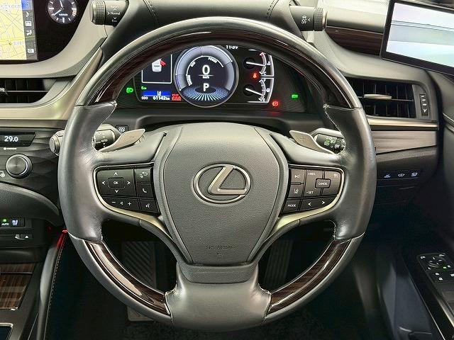 ES ES300h バージョンL 全周囲カメラ/サンルーフ/デジタルアウターミラー/ブラインドスポットモニター/シートヒーター/シートクーラー/純正12.3インチナビ/レーダクルーズコントロール/パドルシフト/パワーシート(38枚目)