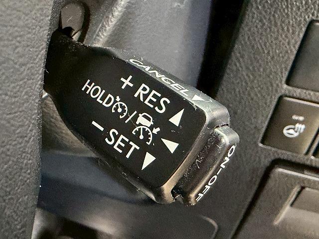 アルファード Ｓ“Ｃ　パッケージ”　後席モニター／レーダークルーズコントロール／三眼ＬＥＤヘッド／ＥＴＣ／セーフティーセンス／両側電動スライドドア／パワーバッグドア／シートヒーター／ベンチレーション／ＣＤ・ＤＶＤデッキ／スマートキー（29枚目）