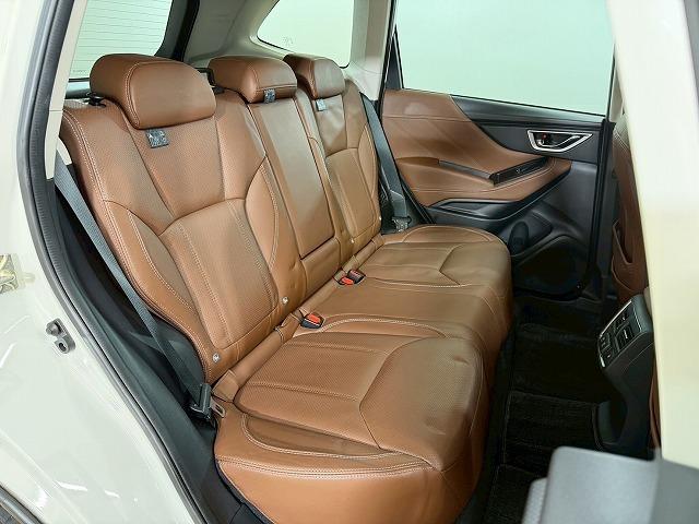 フォレスター アドバンス　茶革シート／レーダークルーズコントロール／デジタルインナーミラー／シートヒーター／電動リヤゲート／パワーシート／シートメモリー／フロントカメラ／サイドカメラ／バックカメラ／ＳＤナビ／ＬＥＤヘッドライト（34枚目）