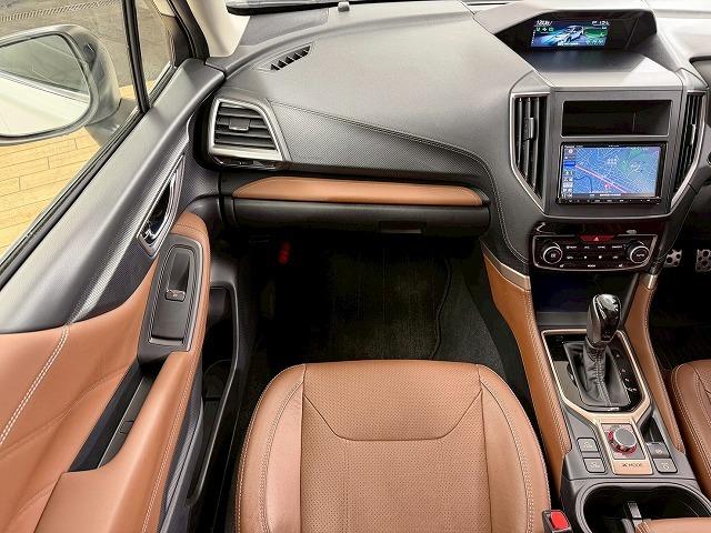 フォレスター アドバンス　茶革シート／レーダークルーズコントロール／デジタルインナーミラー／シートヒーター／電動リヤゲート／パワーシート／シートメモリー／フロントカメラ／サイドカメラ／バックカメラ／ＳＤナビ／ＬＥＤヘッドライト（38枚目）