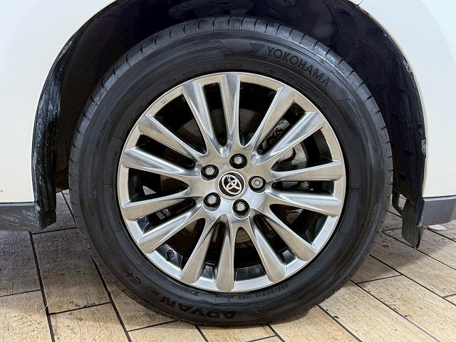 ハリアー プレミアム　アルパイン９型ＢＩＧ－Ｘ／サンルーフ／セーフティーセンス／レーダークルーズコントロール／パワーシート／パワーバッグドア／ＬＥＤヘッド／バックカメラ／クリアランスソナー／純正１８インチアルミ／ＥＴＣ（22枚目）