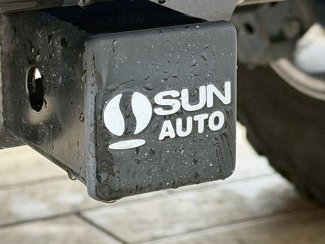 FJクルーザー ブラックカラーパッケージ ミッキートンプソン17アルミホイール/リフトアップ/フルセグ/Bluetooth/ETC/クルーズコントロール/クリアランスソナー/横滑り防止装置/4WD/キーレスエントリー/パワーウィンドウ(66枚目)