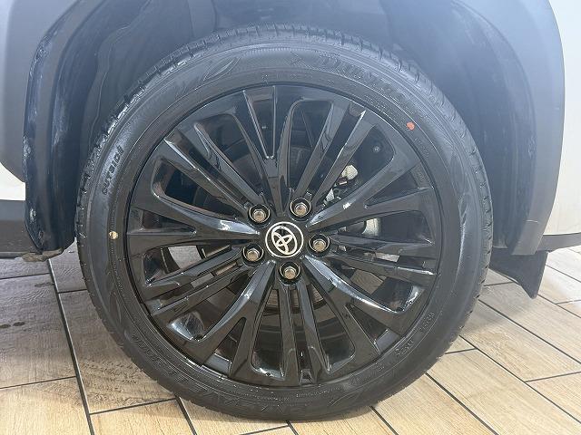 ヤリスクロス ハイブリッドＺ　ウルバーノ　全周囲カメラ／シートヒーター／アダプティブクルーズコントロール／ブラインドスポットモニター／ディスプレイオーディオ／ＥＴＣ／フルセグ／ナビ／スマートキー／パワーシート／ＨＤＭＩ／シートヒーター（21枚目）