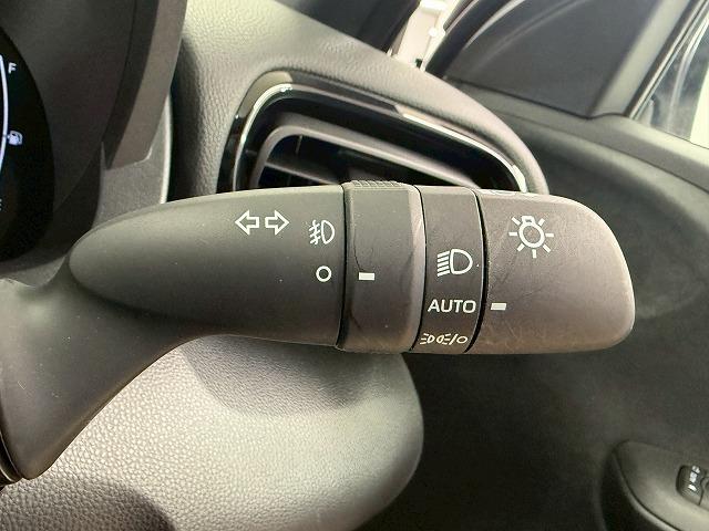 ヤリスクロス ハイブリッドＺ　ウルバーノ　全周囲カメラ／シートヒーター／アダプティブクルーズコントロール／ブラインドスポットモニター／ディスプレイオーディオ／ＥＴＣ／フルセグ／ナビ／スマートキー／パワーシート／ＨＤＭＩ／シートヒーター（26枚目）