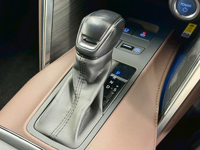 ハリアーハイブリッド Z レザーパッケージ モデリスタエアロ/全周囲カメラ/レーダクルーズコントロール/純正12.3インチナビ/デジタルインナーミラー/ブラインドスポットモニター/調光ルーフ/シートヒーター/シートクーラー/電動リヤゲート(39枚目)