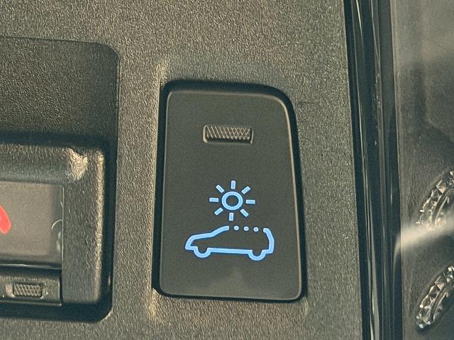 ハリアーハイブリッド Z レザーパッケージ モデリスタエアロ/全周囲カメラ/レーダクルーズコントロール/純正12.3インチナビ/デジタルインナーミラー/ブラインドスポットモニター/調光ルーフ/シートヒーター/シートクーラー/電動リヤゲート(49枚目)