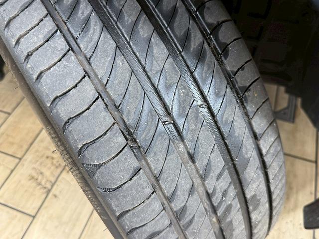 エクストレイル オーテック　ｅ－４ＯＲＣＥ　アドバンスドパッケージ　アラウンドビューモニター／プロパイロット／デジタルインナーミラー／ブラインドスポットモニター／電動リヤゲート／ヘッドアップディスプレイ／純正１２．３インチナビ／パワーシート／リートメモリー／ＬＥＤ（29枚目）