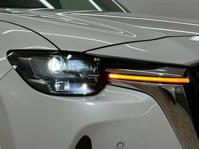 CX-60 PHEV プレミアムモダン サンルーフ/ホワイトレザーシート/全周囲カメラ/BOSEスピーカー/ブラインドスポットモニター/シートヒーター/シートクーラー/ステアリングヒーター/レーダクルーズコントロール/パドルシフト(22枚目)
