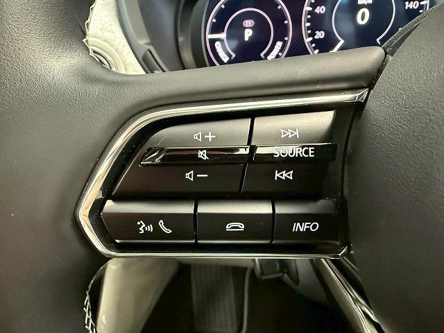 CX-60 PHEV プレミアムモダン サンルーフ/ホワイトレザーシート/全周囲カメラ/BOSEスピーカー/ブラインドスポットモニター/シートヒーター/シートクーラー/ステアリングヒーター/レーダクルーズコントロール/パドルシフト(39枚目)