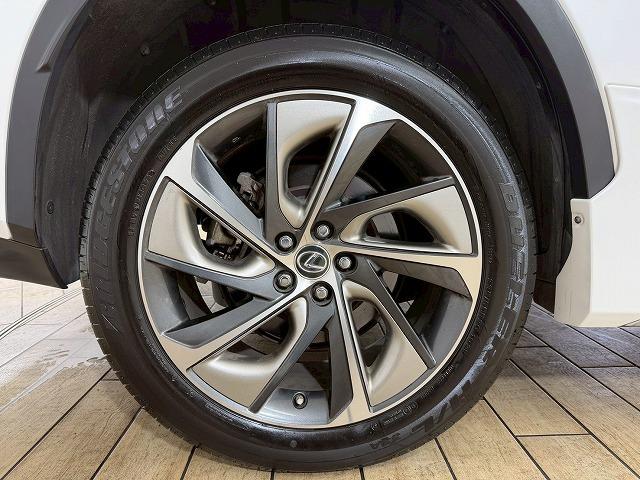 RX RX450hL サンルーフ/モデリスタエアロ/三眼LEDヘッドライト/ブラインドスポットモニター/シートクーラー/シートヒーター/レーダークルーズコントロール/ヘッドアップディスプレイ/電動リヤゲート(29枚目)