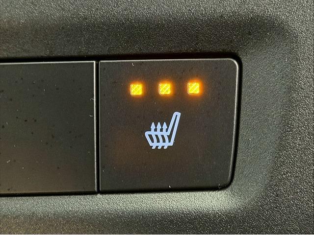 RX RX450hL サンルーフ/モデリスタエアロ/三眼LEDヘッドライト/ブラインドスポットモニター/シートクーラー/シートヒーター/レーダークルーズコントロール/ヘッドアップディスプレイ/電動リヤゲート(56枚目)