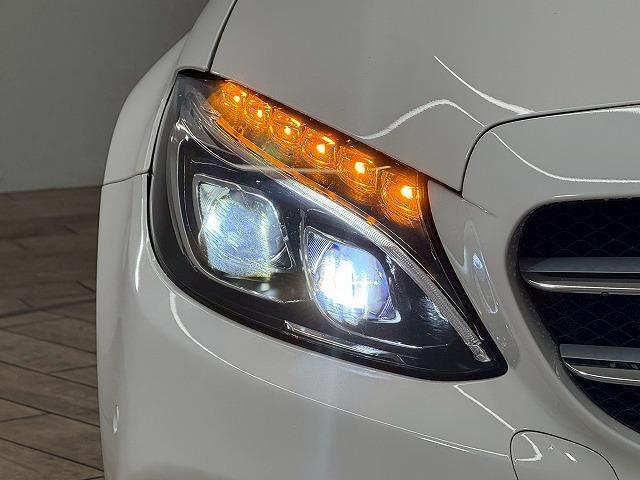 Ｃクラス Ｃ２２０ｄアバンギャルド　ＡＭＧライン　アダプティブクルーズコン／キーレスゴー／ブラインドスポットモニター／ブラックレザーシート／シートヒーター／純正ナビ／バックカメラ／ＬＥＤヘッドライト／純正１８インチアルミホイール／パワーシート（22枚目）