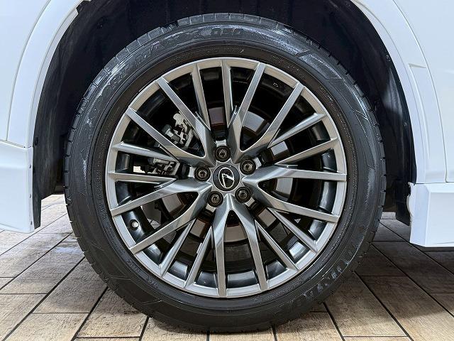 ＲＸ ＲＸ４５０ｈ　Ｆスポーツ　サンルーフ／マークレビンソン／ＴＲＤエアロ／ブラックレザーシート／三眼ＬＥＤヘッド／ヘッドアップディスプレイ／ブラインドスポットモニター／電動リヤゲート／シートクーラー／シートヒーター／レダクル（32枚目）