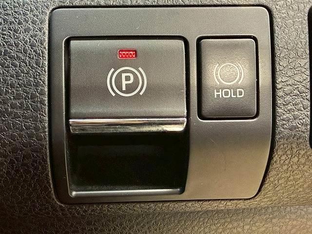 ハリアー エレガンス　ＧＲスポーツ　メーカーナビ／追従クルコン／ハーフレザーシト／車線逸脱／セーフティーセンス／ＬＥＤヘッド／パワーシート／ＥＴＣ／オートマチックハイビーム／電子パーキング／アイドリングストップ／専用１９インチアルミ（11枚目）