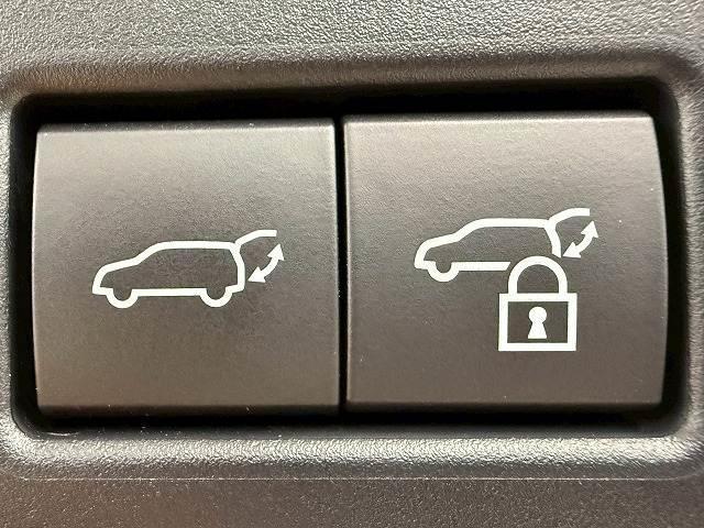 ＲＸ ＲＸ４５０ｈ　エレガントツアラー　特別仕様車／全周囲カメラ／茶革／三眼ＬＥＤヘッドライト／レーダークルーズコントロール／ブラインドスポットモニター／シートヒーター／シートクーラー／ヘッドアップディスプレイ／パドルシフト／電動リヤゲート（12枚目）