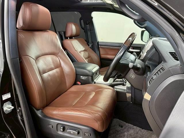 ランドクルーザー ＺＸ　モデリスタエアロ／リヤエンターテインメントモニター／サンルーフ／茶革／全周囲カメラ／クールボックス／レーダークルーズコントロール／ブラインドスポットモニター／シートクーラー／シートヒーター（5枚目）