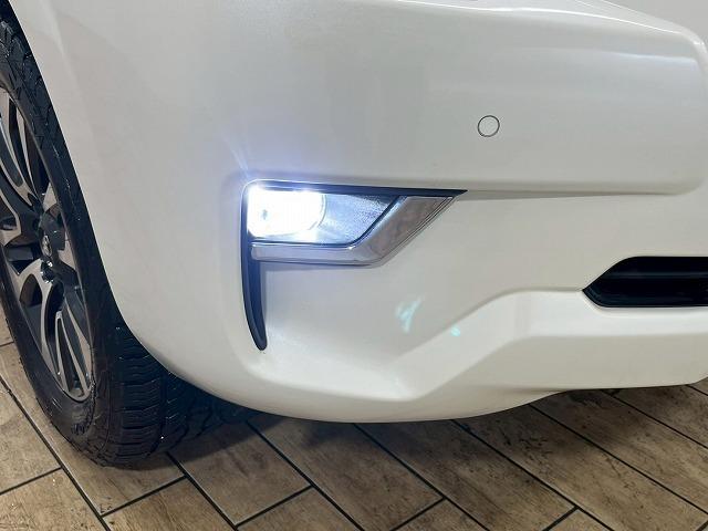 ランドクルーザープラド ＴＺ－Ｇ　サンルーフ／全周囲カメラ／ブラックレザーシート／３列シート／ブラインドスポットモニター／レーダークルーズコントロール／シートクーラー／シートヒーター／パドルシフト／純正１９インチアルミホイール（22枚目）