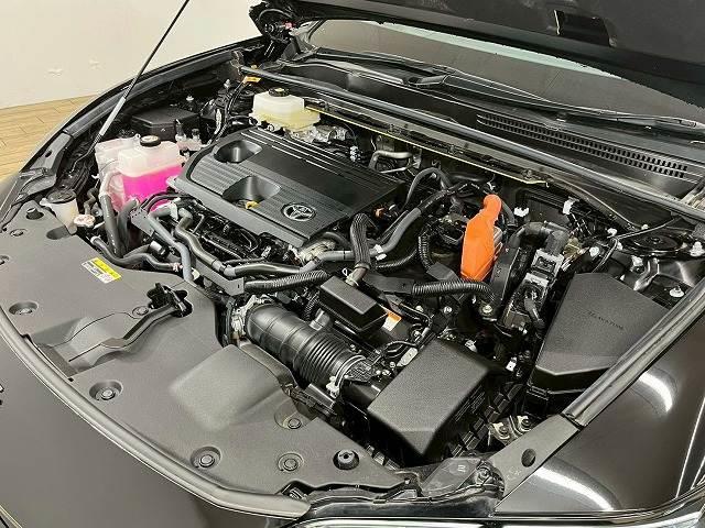 クラウンスポーツ Ｚ　モデリスタエアロ／パノラマルーフ／全周囲カメラ／寒冷地使用／レーダークルーズコントロール／純正１２．３インチナビ／デジタルインナーミラー／ブラインドスポットモニター／ブラックレザーシート（18枚目）