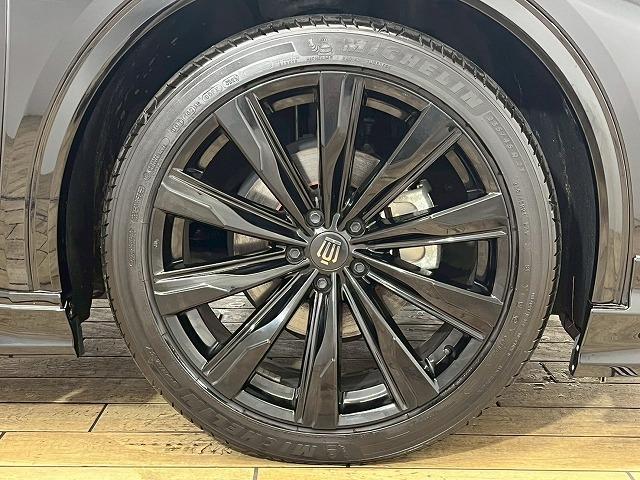 クラウンスポーツ Ｚ　モデリスタエアロ／パノラマルーフ／全周囲カメラ／寒冷地使用／レーダークルーズコントロール／純正１２．３インチナビ／デジタルインナーミラー／ブラインドスポットモニター／ブラックレザーシート（25枚目）