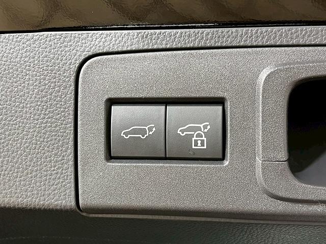 クラウンスポーツ Ｚ　モデリスタエアロ／パノラマルーフ／全周囲カメラ／寒冷地使用／レーダークルーズコントロール／純正１２．３インチナビ／デジタルインナーミラー／ブラインドスポットモニター／ブラックレザーシート（61枚目）