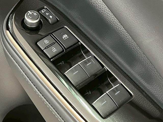 クラウンスポーツ Ｚ　モデリスタエアロ／パノラマルーフ／全周囲カメラ／寒冷地使用／レーダークルーズコントロール／純正１２．３インチナビ／デジタルインナーミラー／ブラインドスポットモニター／ブラックレザーシート（64枚目）