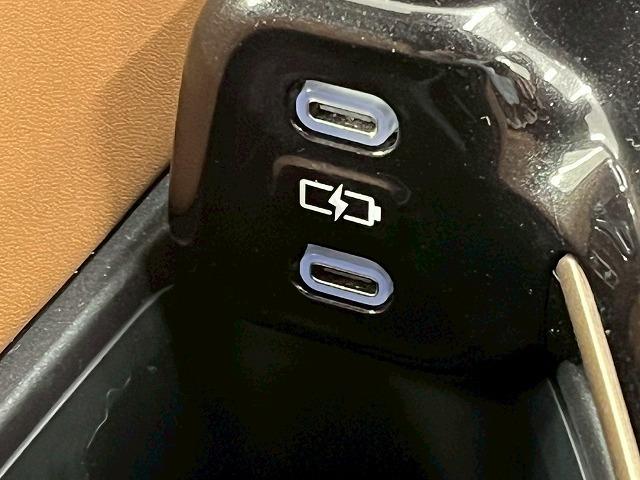 クラウンスポーツ Z サンルーフ/モデリスタエアロ/ブラウンレザーシート/レーダークルーズコントロール/デジタルインナーミラー/全周囲カメラ/電動リヤゲート/ブラインドスポットモニター/オートマチックハイビーム(60枚目)