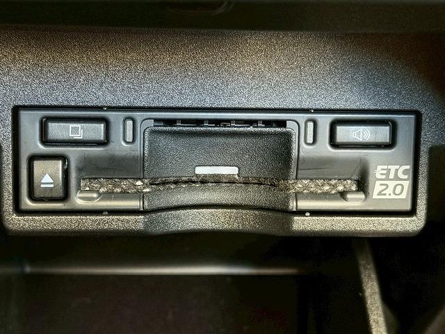 ＲＸ ＲＸ５００ｈ　Ｆスポーツパフォーマンス　サンルーフ／ブラックレザーシート／レーダークルーズコントロール／ブラインドスポットモニター／ＬＥＤヘッドライト／ブラインドスポットモニター／デジタルインナーミラー／シートクーラー／シートヒーター（62枚目）