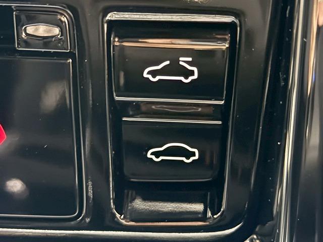 ＲＸ ＲＸ５００ｈ　Ｆスポーツパフォーマンス　サンルーフ／ブラックレザーシート／レーダークルーズコントロール／ブラインドスポットモニター／ＬＥＤヘッドライト／ブラインドスポットモニター／デジタルインナーミラー／シートクーラー／シートヒーター（63枚目）