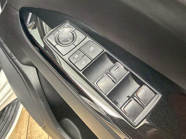 ���₢���킹�͂O�T�R�R�|�X�T�|�S�O�X�T�܂ŁB���q�l�ɓK�����������ē��v���܂��B�A�N�Z�X�́A�����������H���H���S�C���^�[���~��Ė�P�T���B�Ŋ��w����w�ƂȂ�܂��B���A���𒸂���Α��}�T�[�r�X���\�I