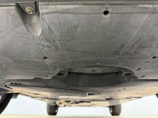 RAV4 ハイブリッドG 純正9型ナビ/バックカメラ/セーフティーセンス/レーダークルーズコントロール/ブラインドスポットモニター/電動リアゲート/シートヒーター/スマートキー/LEDヘッド/ハンドルヒーター/オートハイビーム(68枚目)