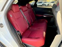 ������ɥ����Ȥϥꥯ�饤�˥󥰲�ǽ�Ǥ��Ĥ����ζ��֡������ͤ���äƤ⽽ʬ�ʥ��ڡ��������ݤ���Ƥ���ޤ��� 6