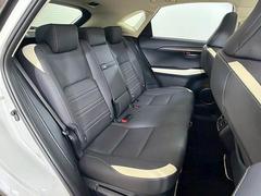 ������ɥ����Ȥϥꥯ�饤�˥󥰲�ǽ�Ǥ��Ĥ����ζ��֡������ͤ���äƤ⽽ʬ�ʥ��ڡ��������ݤ���Ƥ���ޤ��� 6