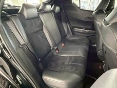 ������ɥ����Ȥϥꥯ�饤�˥󥰲�ǽ�Ǥ��Ĥ����ζ��֡������ͤ���äƤ⽽ʬ�ʥ��ڡ��������ݤ���Ƥ���ޤ��� 6