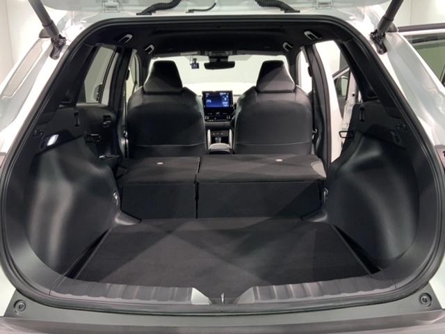 カローラクロス ハイブリッド Z 最長5年保証 ワンオーナー Rカメラ マルチビュー BTオ-ディオ ドラレコ 衝突軽減B ETC LEDライト 横滑り防止 シートヒーター 電動シート Rテールゲート クルコン アルミ フォグ(20枚目)