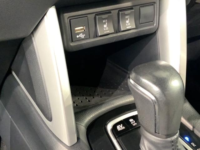 カローラクロス ハイブリッド Z 最長5年保証 ワンオーナー Rカメラ マルチビュー BTオ-ディオ ドラレコ 衝突軽減B ETC LEDライト 横滑り防止 シートヒーター 電動シート Rテールゲート クルコン アルミ フォグ(27枚目)