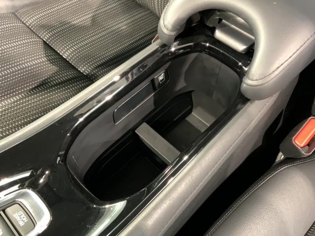 ヴェゼル ハイブリッドZ・ホンダセンシング 1年保証 ワンオーナー ナビVXM-174VFXi TV Rカメラ BTオ-ディオ DVD ドラレコ ETC LEDライト VSA シートヒーター クルコン アルミ フォグ スマートキー 盗難防止装置(28枚目)