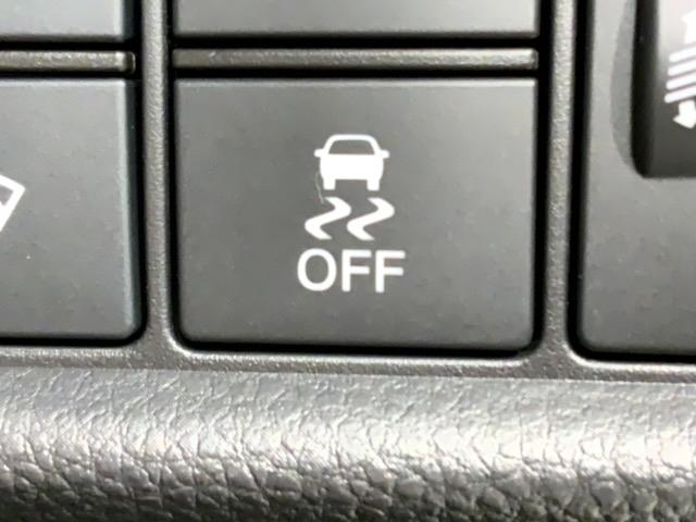 フィット ｅ：ＨＥＶリュクス　Ｈ　ＳＥＮＳＩＮＧ　革シ－ト　最長５年保証　ワンオーナー　純正ナビ　ＴＶ　Ｒカメラ　ＢＴオ－ディオ　ドラレコ　ＥＴＣ　ＬＥＤライト　ＶＳＡ　シートヒーター　クルコン　アルミ　フォグ　スマートキー（14枚目）