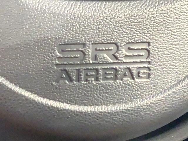 フィット ｅ：ＨＥＶリュクス　Ｈ　ＳＥＮＳＩＮＧ　革シ－ト　最長５年保証　ワンオーナー　純正ナビ　ＴＶ　Ｒカメラ　ＢＴオ－ディオ　ドラレコ　ＥＴＣ　ＬＥＤライト　ＶＳＡ　シートヒーター　クルコン　アルミ　フォグ　スマートキー（22枚目）